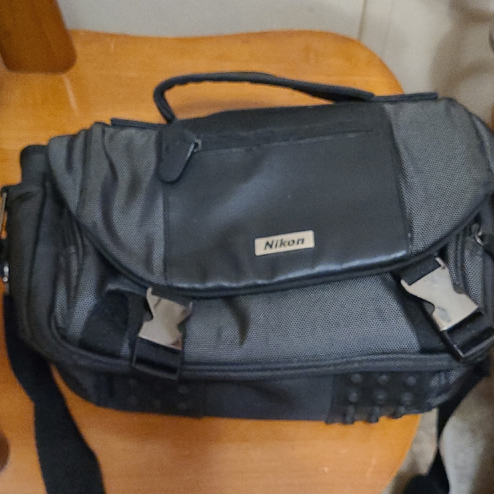 Nikon Deluxe Camera Bag